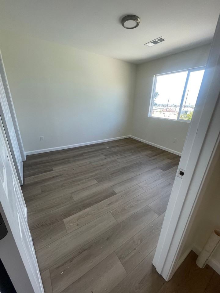 3911 Oregon Street - Photo 6 of 11