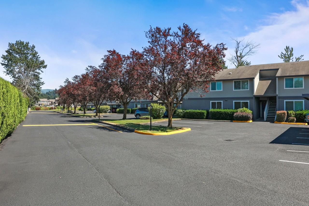 Watson Place - Photo 5 of 11