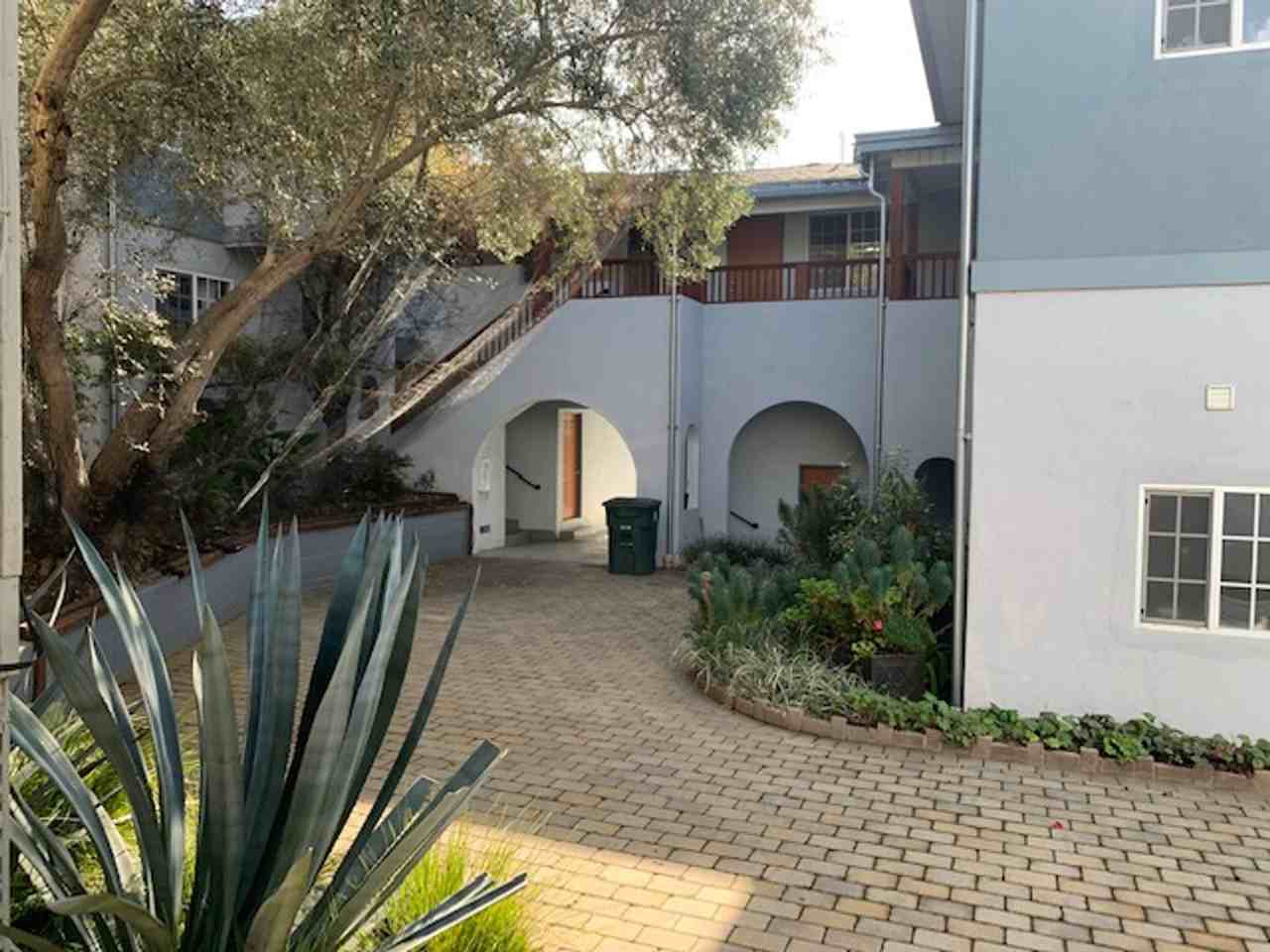 Napa/York - Photo 2 of 2