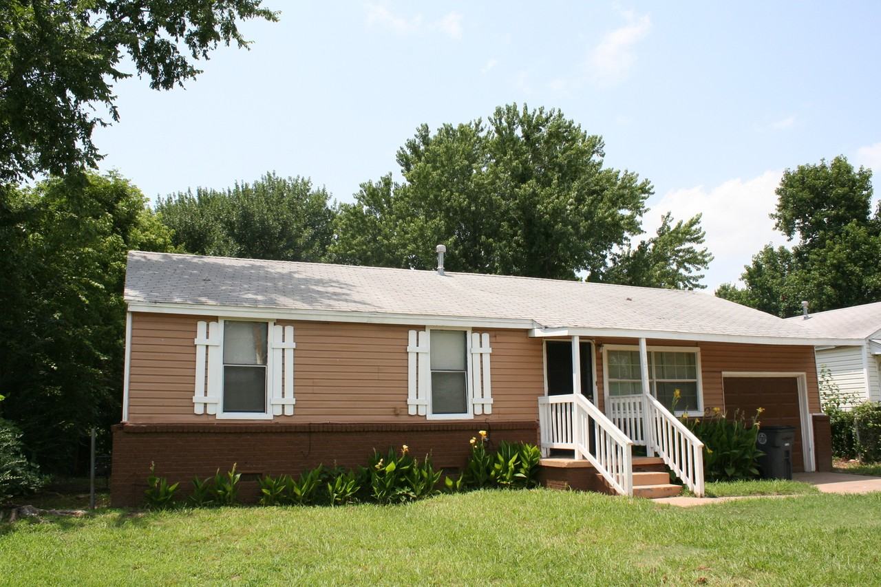 4676 N Boston Pl - Photo 2 of 16