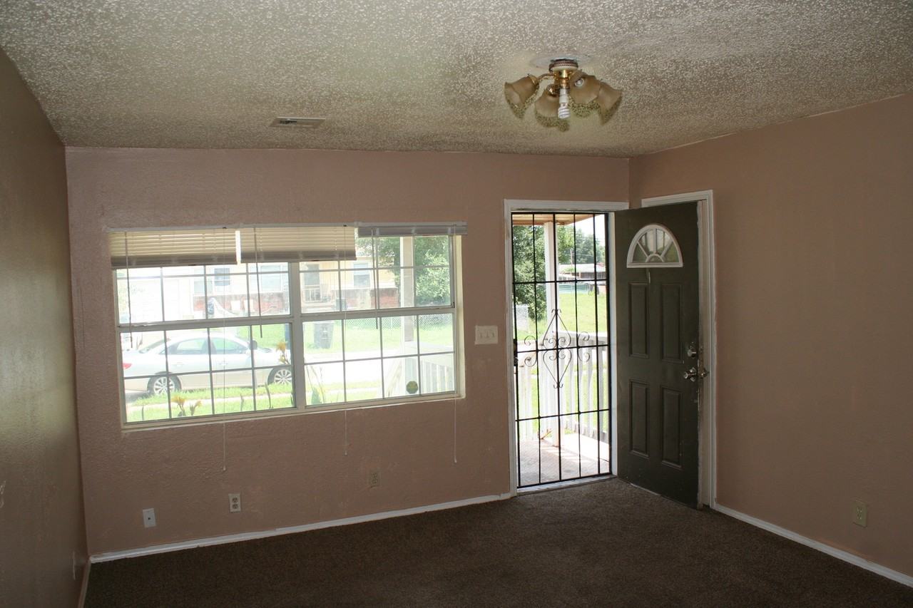 4676 N Boston Pl - Photo 6 of 16