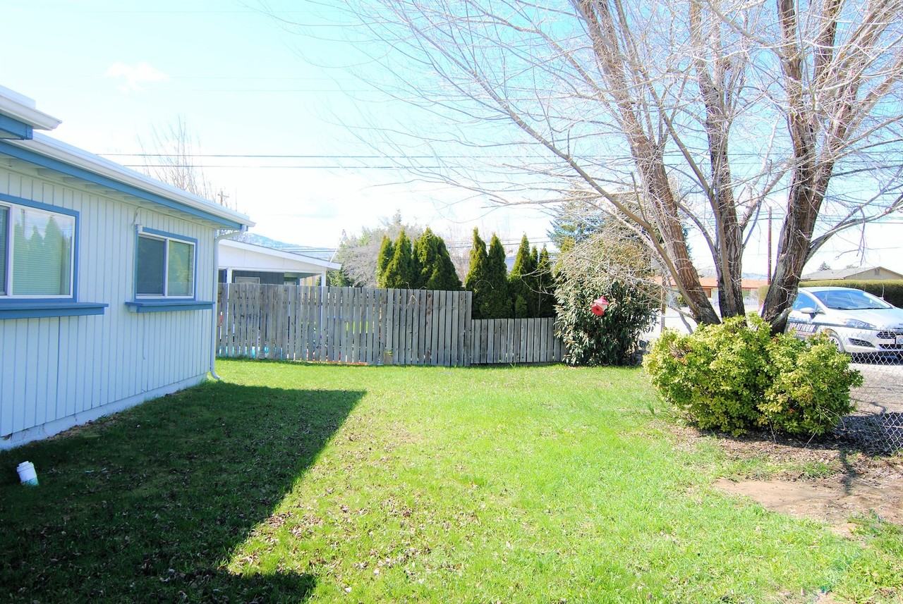 1702 1st St Se - Photo 2 of 19
