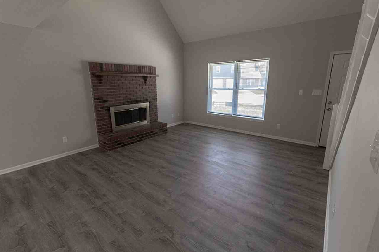 1923 Mirtle Grove Ct - Photo 4 of 32