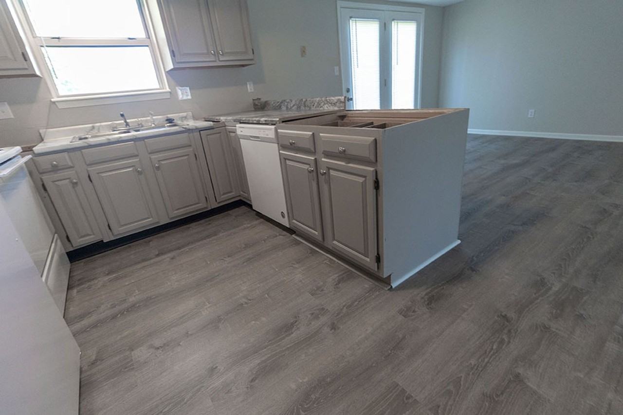 1923 Mirtle Grove Ct - Photo 7 of 32