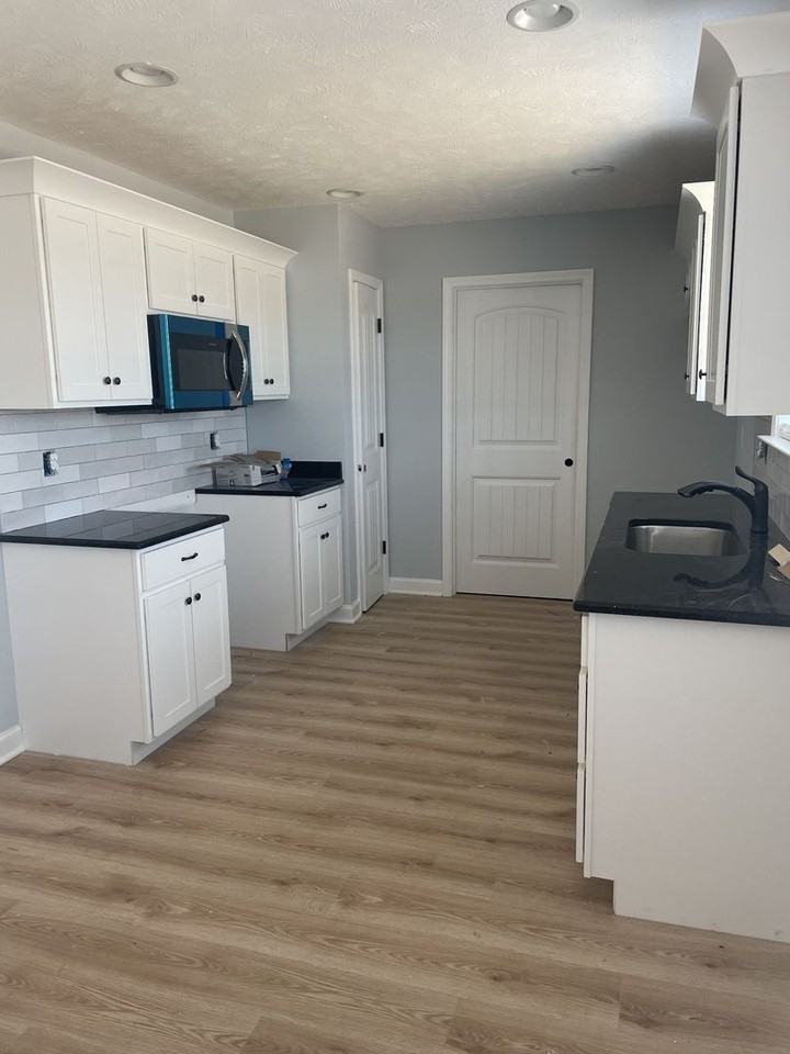 3151 Dusenburg Dr - Photo 5 of 12