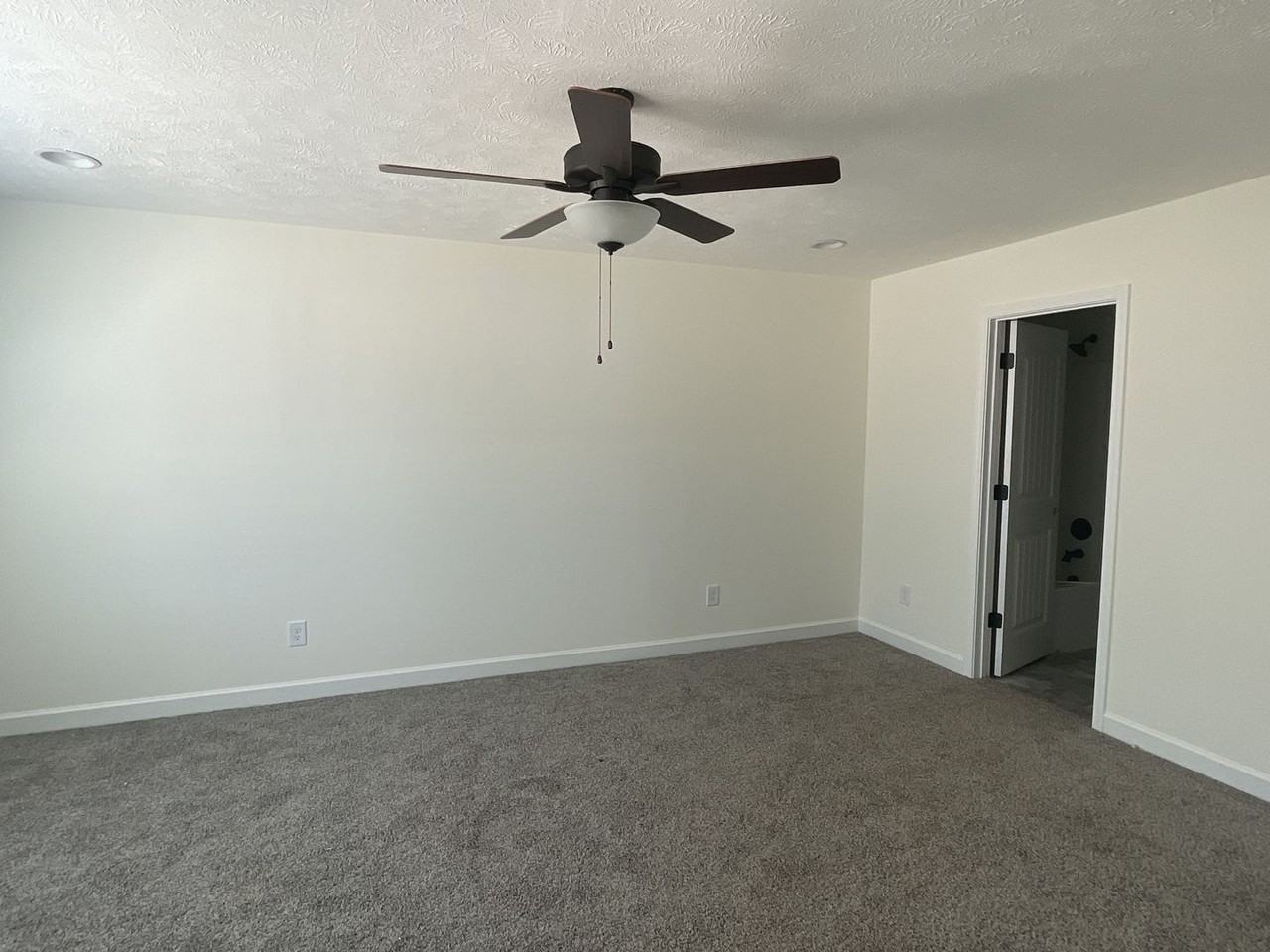 3151 Dusenburg Dr - Photo 7 of 12