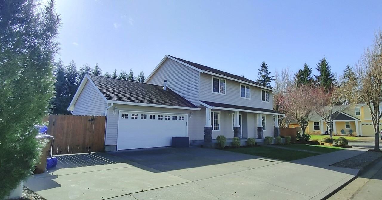 12974 Carmelita Pl - Photo 2 of 35