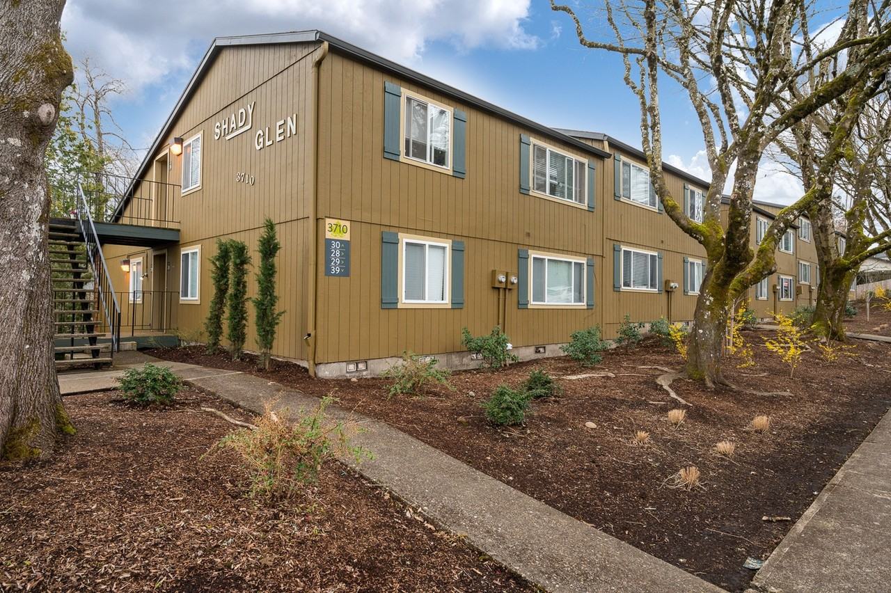 Charter Club Apartments - 58 Reviews, Everett, WA Apartments for Rent