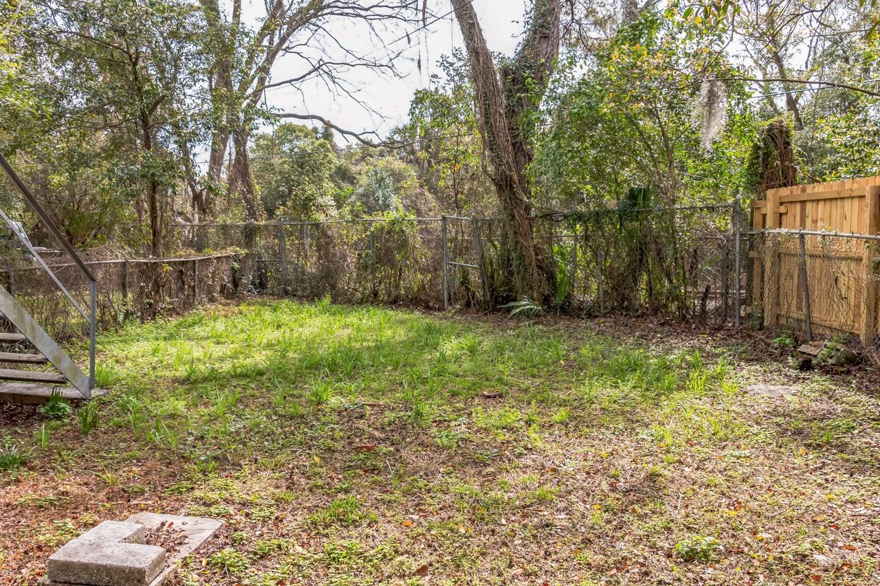 2114 Lincoln St #A - Photo 7 of 18