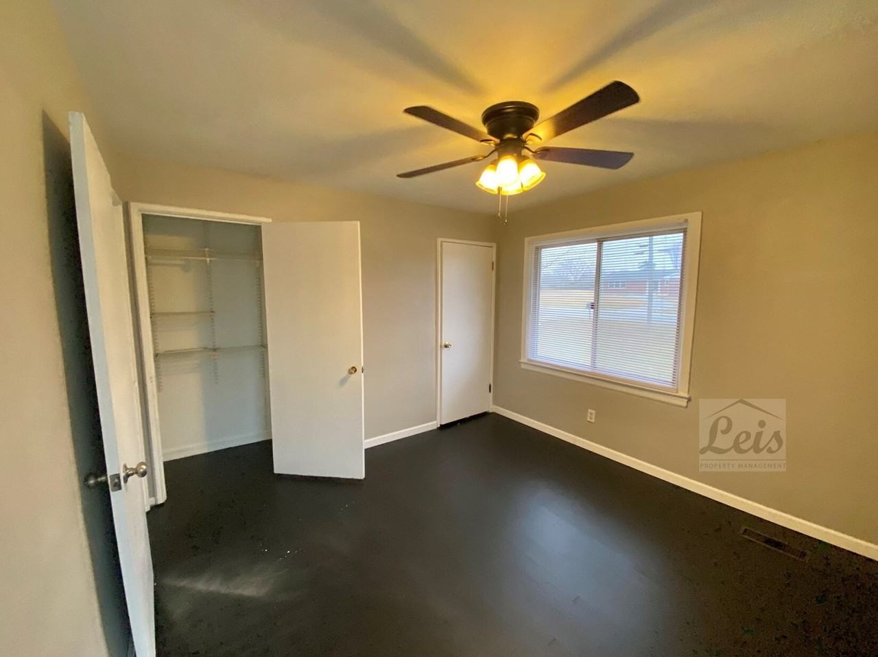 465 Tony Stein Way - Photo 3 of 12