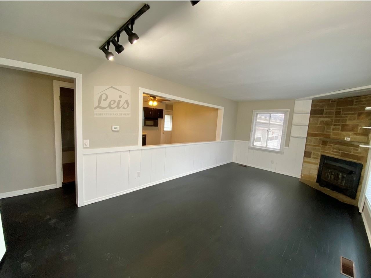 465 Tony Stein Way - Photo 2 of 12