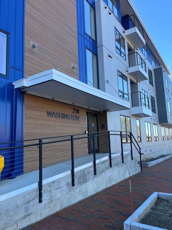 218 Washington Ave - Photo 6 of 34