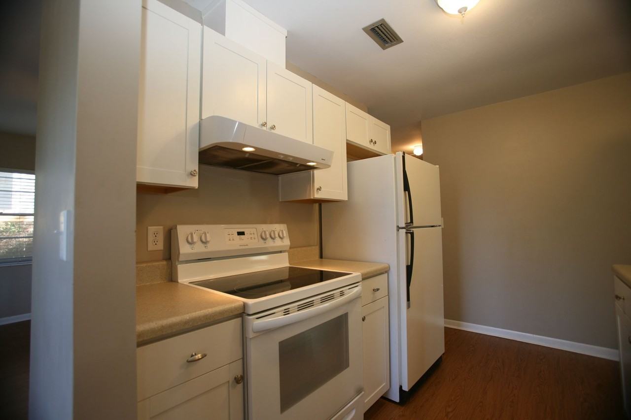 21804 Marlin Ave - Photo 6 of 50
