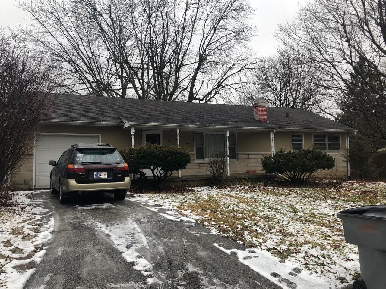 1921 Indian Trail Dr - Photo 2 of 13