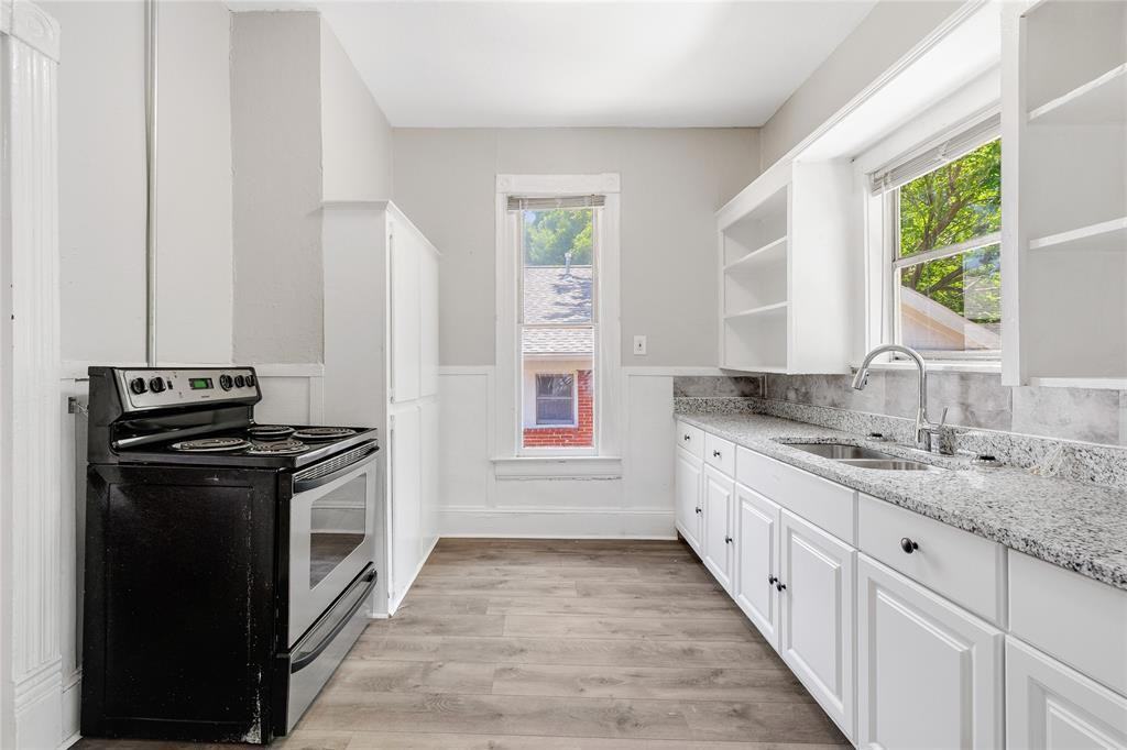 4630 Junius St #C - Photo 2 of 5