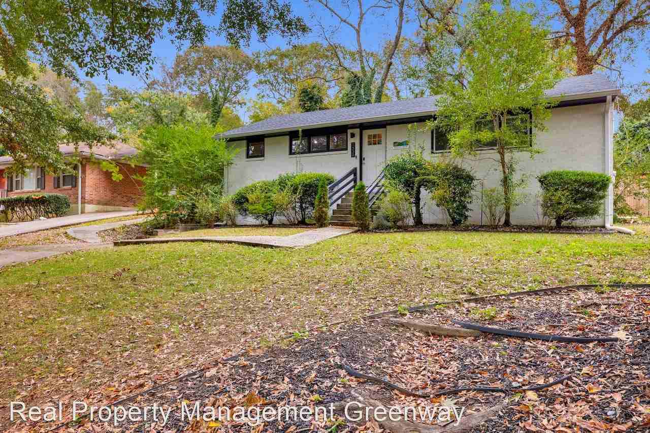 1530 Brantley Ct Nw - Photo 2 of 23