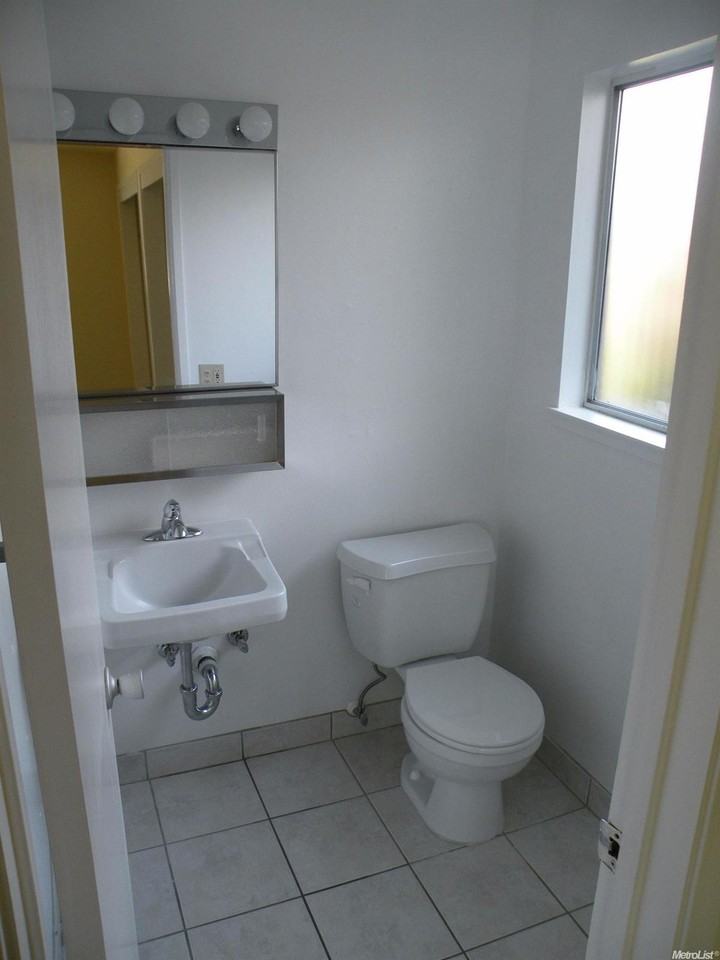 1507 Anderson Rd - Photo 7 of 8