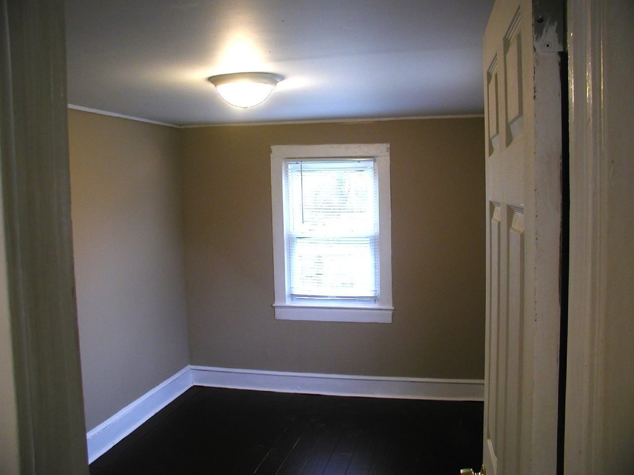 9 7th Ave - Photo 3 of 15