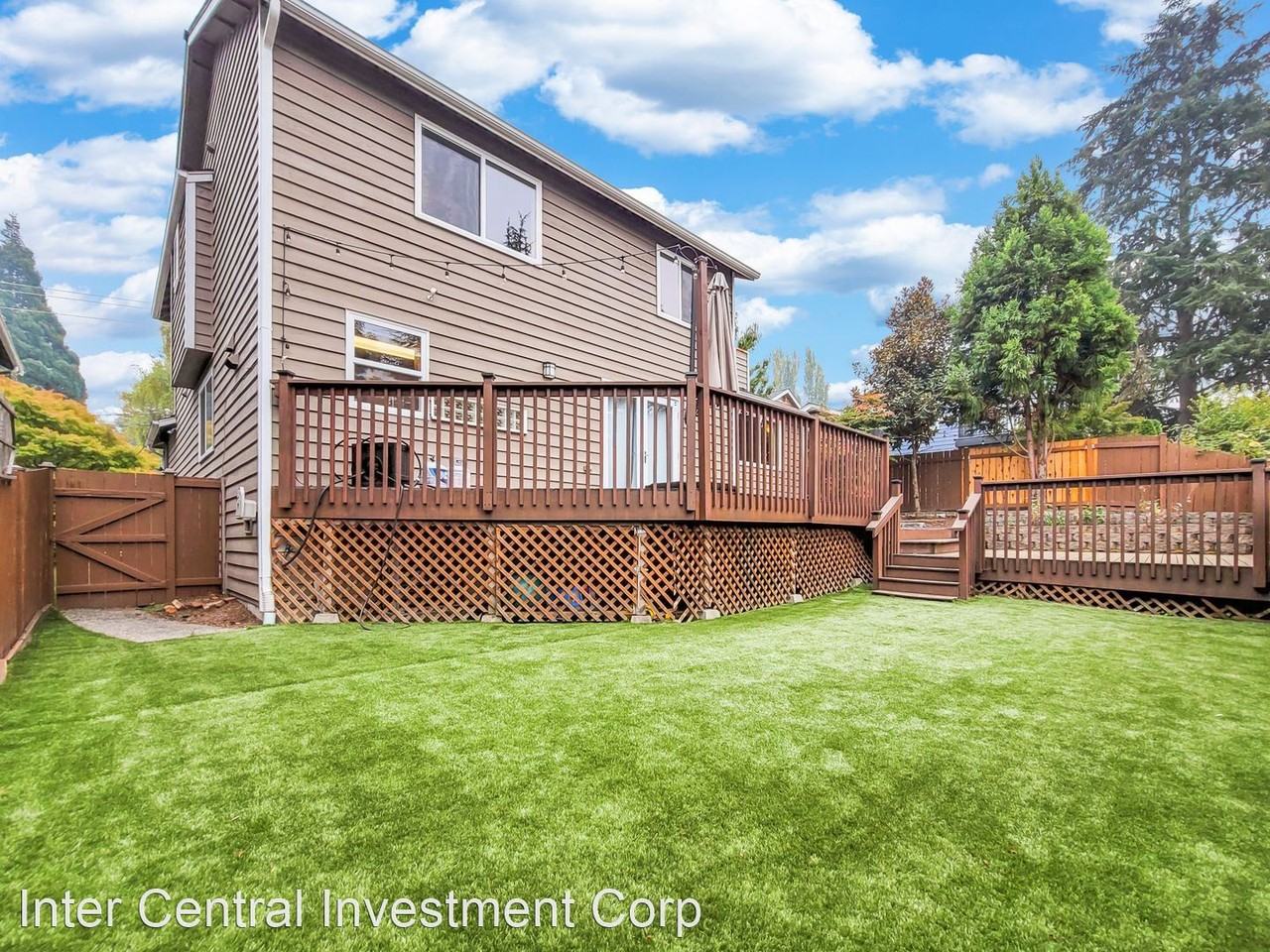 9413 25th Ave Ne - Photo 2 of 28