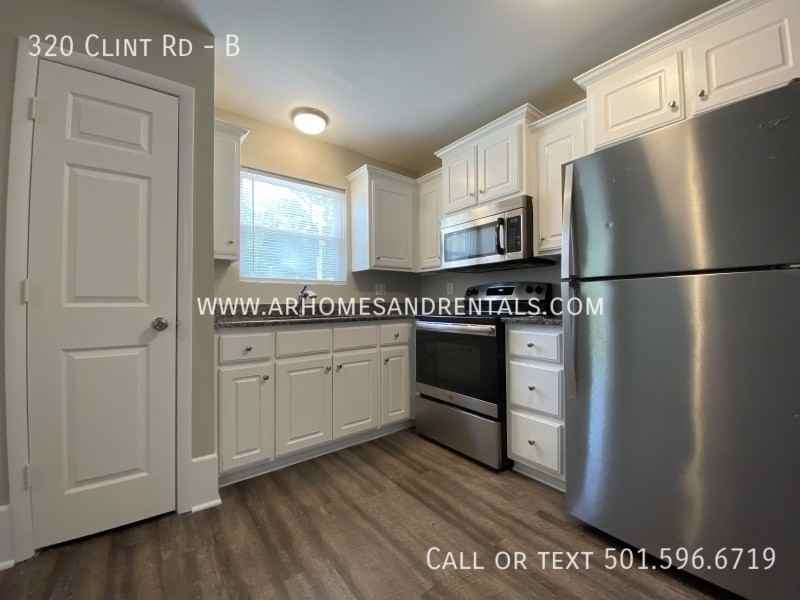 320 Clint Rd #B - Photo 2 of 7