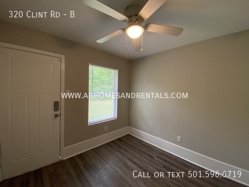 320 Clint Rd #B - Photo 3 of 7