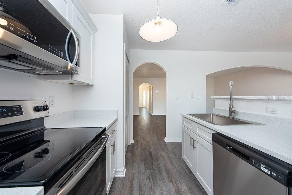 4532 Ashburn Square Dr #NA - Photo 3 of 21