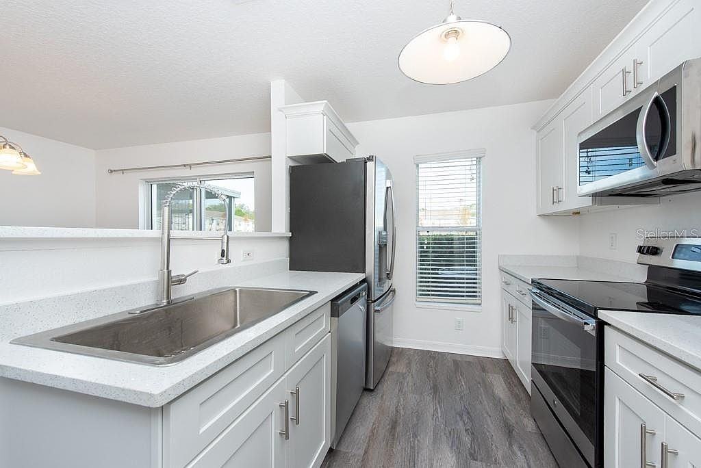 4532 Ashburn Square Dr #NA - Photo 5 of 21