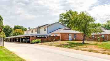 featured image of 1911 Glendale Rd #D