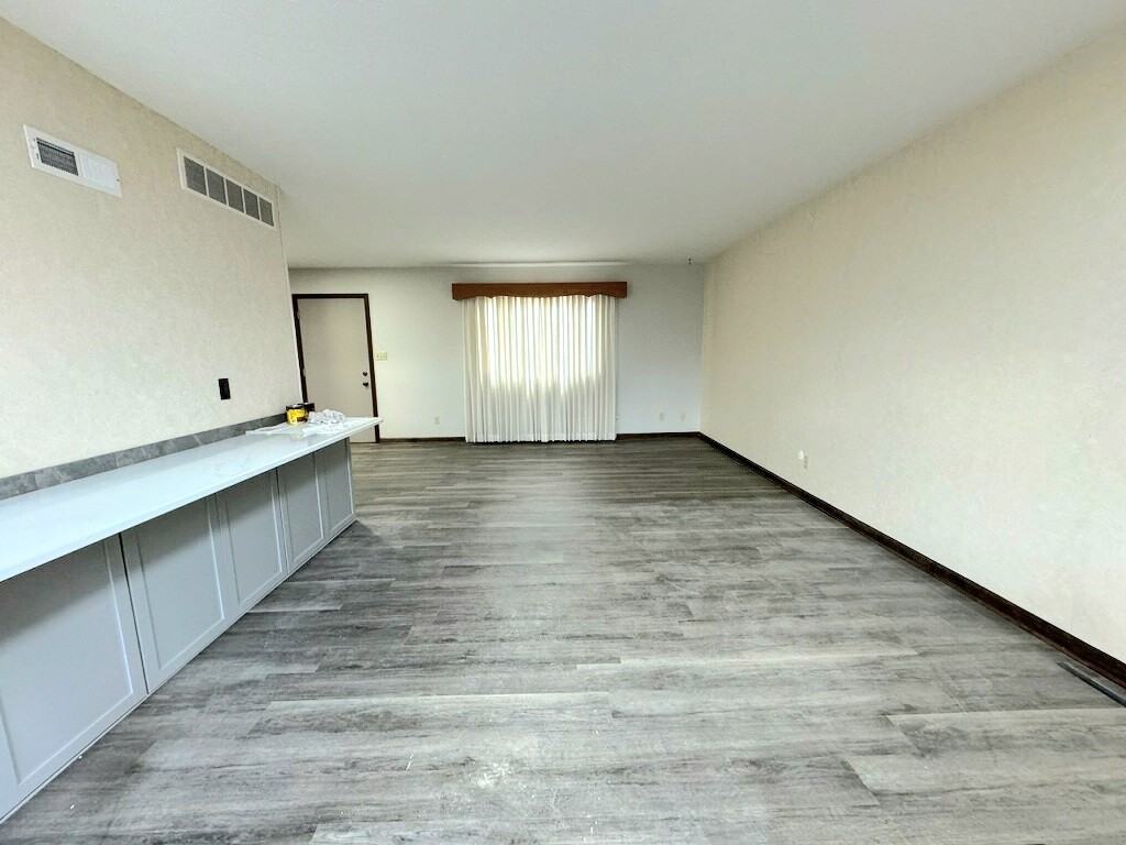 1911 Glendale Rd #D - Photo 5 of 15