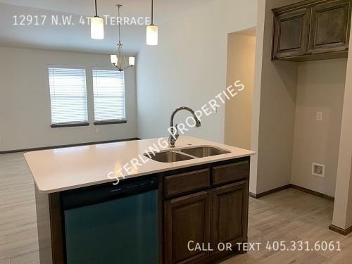 12917 Nw 4th Ter - Photo 7 of 39