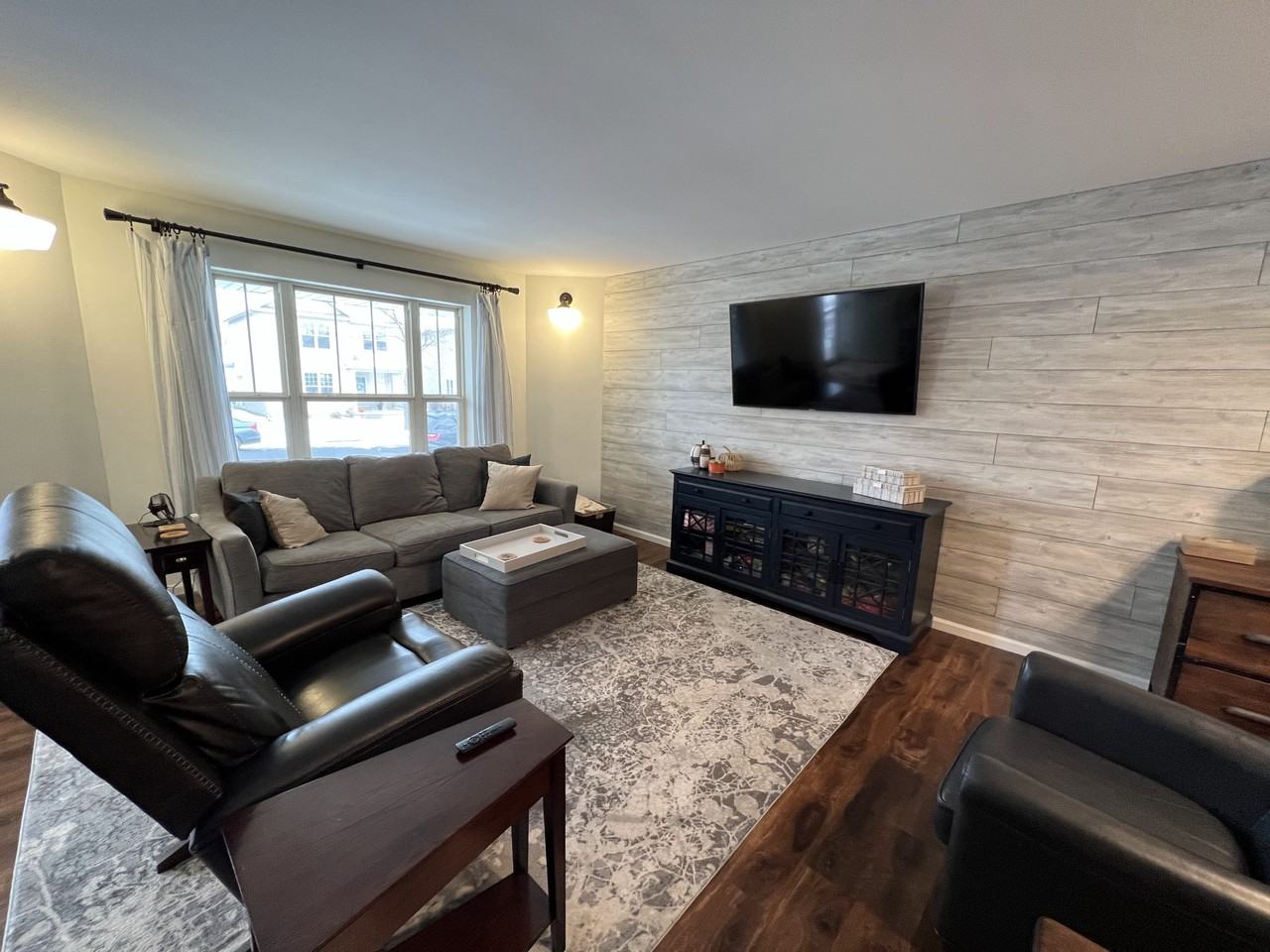 1554 Wild Iris St #NA - Photo 3 of 10