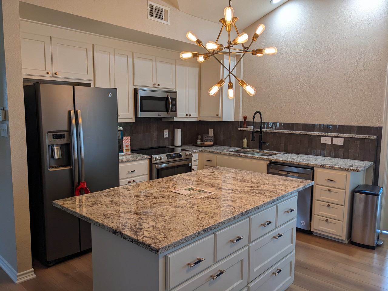 127 Cedarwood Dr #NA - Photo 3 of 23