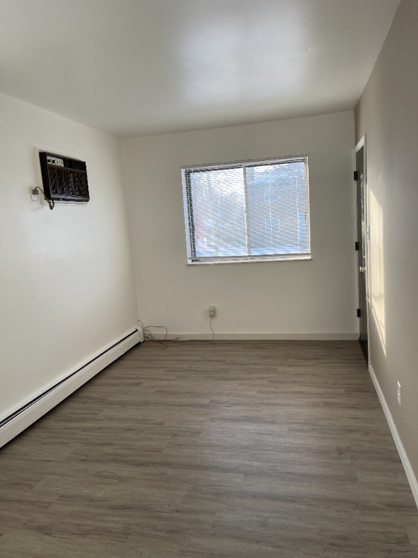 2958 Ferguson Rd #4 - Photo 3 of 8