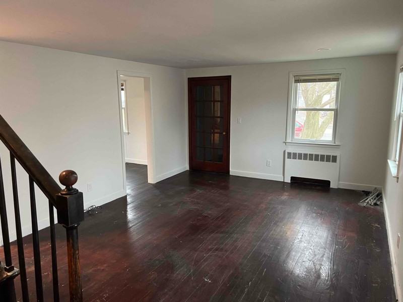 436 Beechmont Ave - Photo 3 of 6