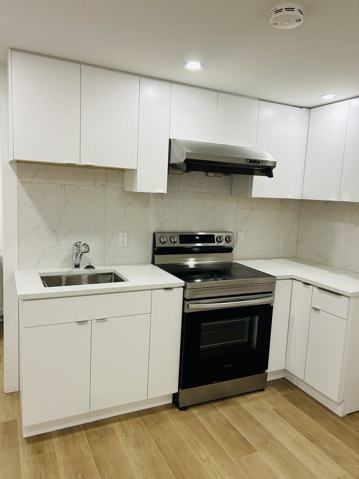 1275 West 49th Avenue, Vancouver, BC V6M 2P9 2 Bedroom House for 3,000/month Zumper