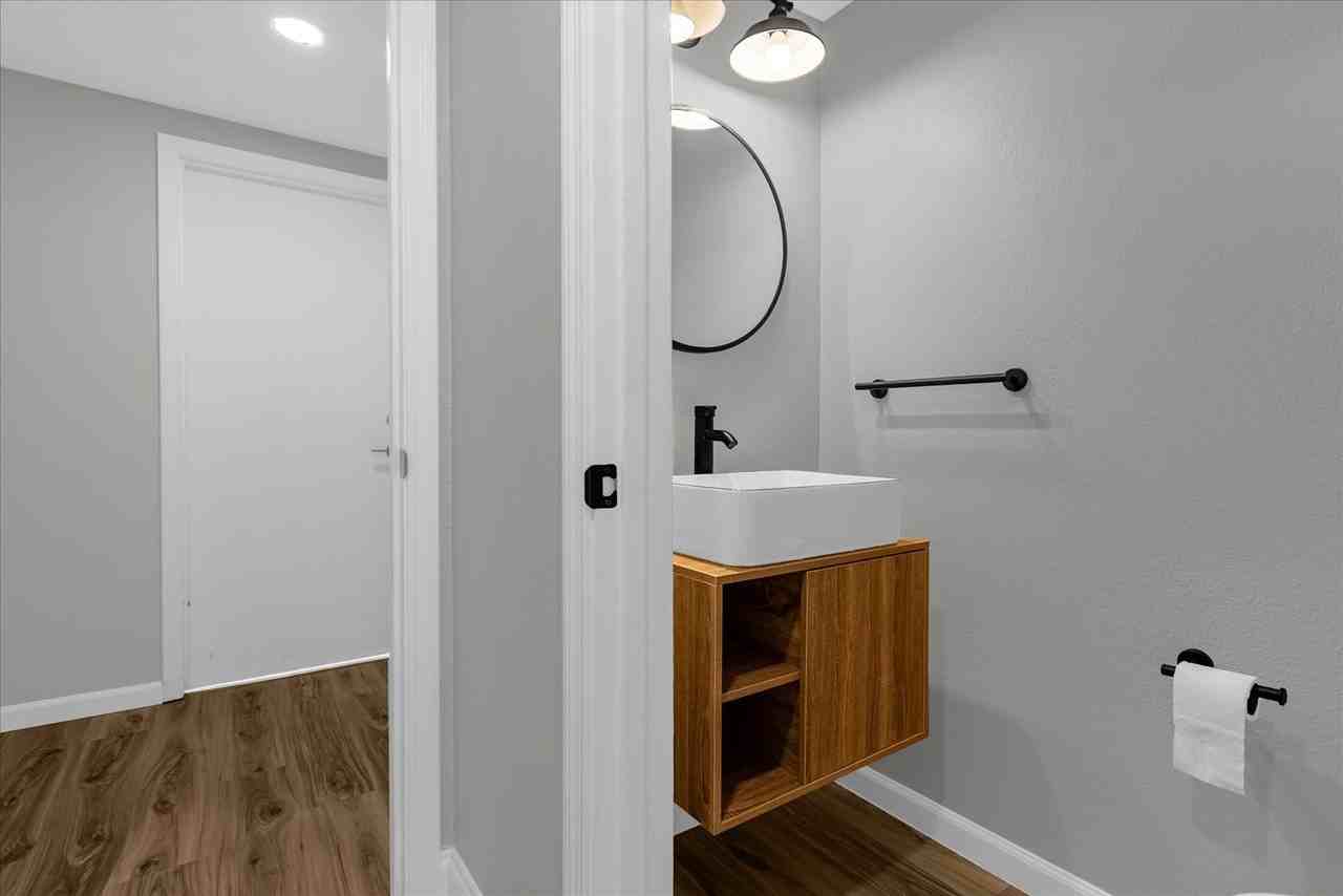 3000 Bransbury Ct #1 - Photo 5 of 10