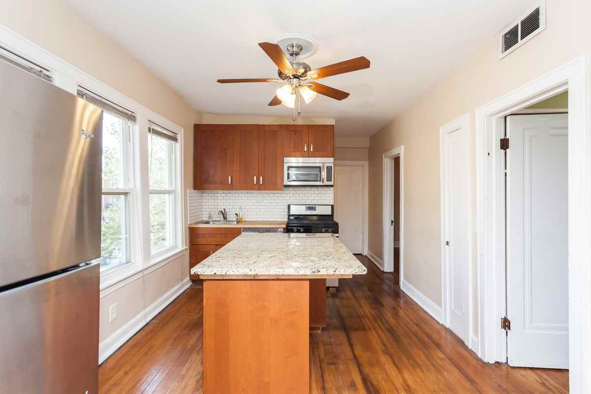 2459 N Ashland Ave #2F - Photo 5 of 30