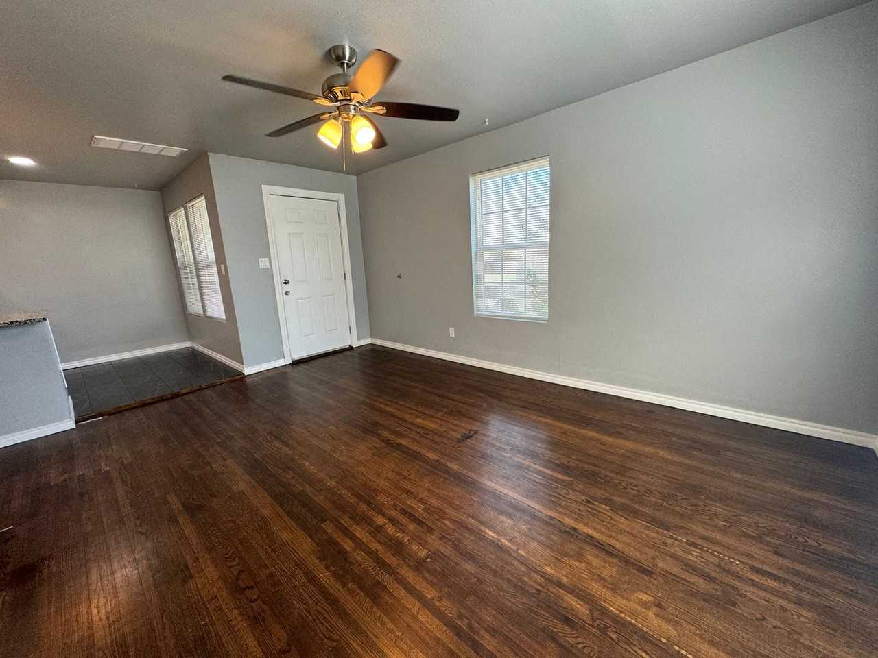 1302 N 73rd East Ave - Photo 4 of 12