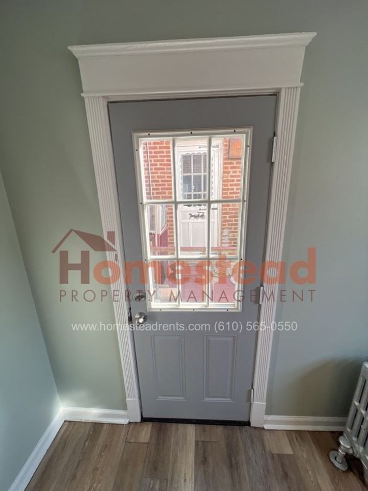 430 Glendale Rd - Photo 7 of 42