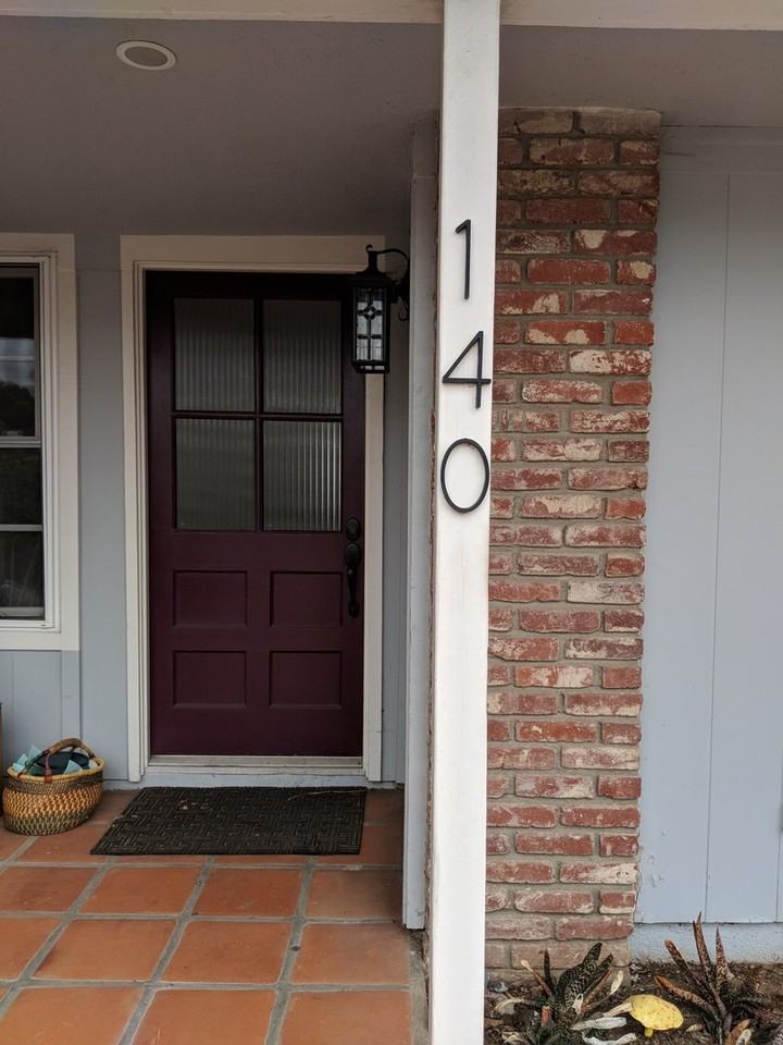 140 Sylvan Dr - Photo 2 of 5