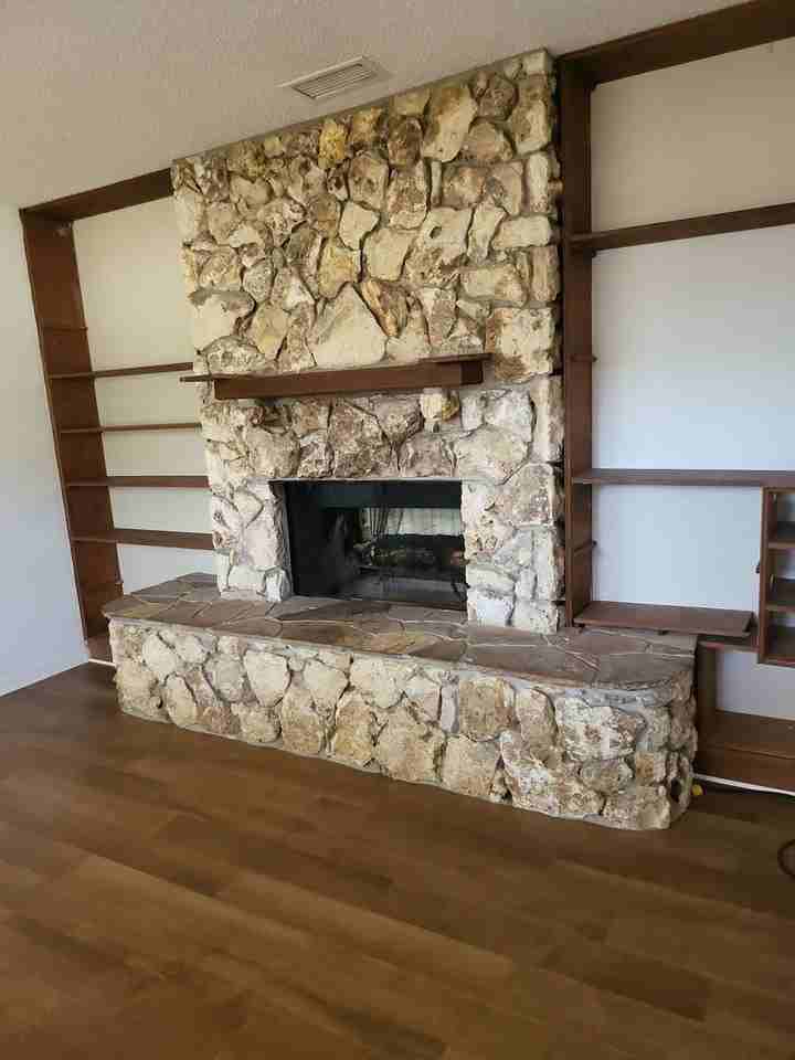 4741 Pilgrims Way - Photo 5 of 17