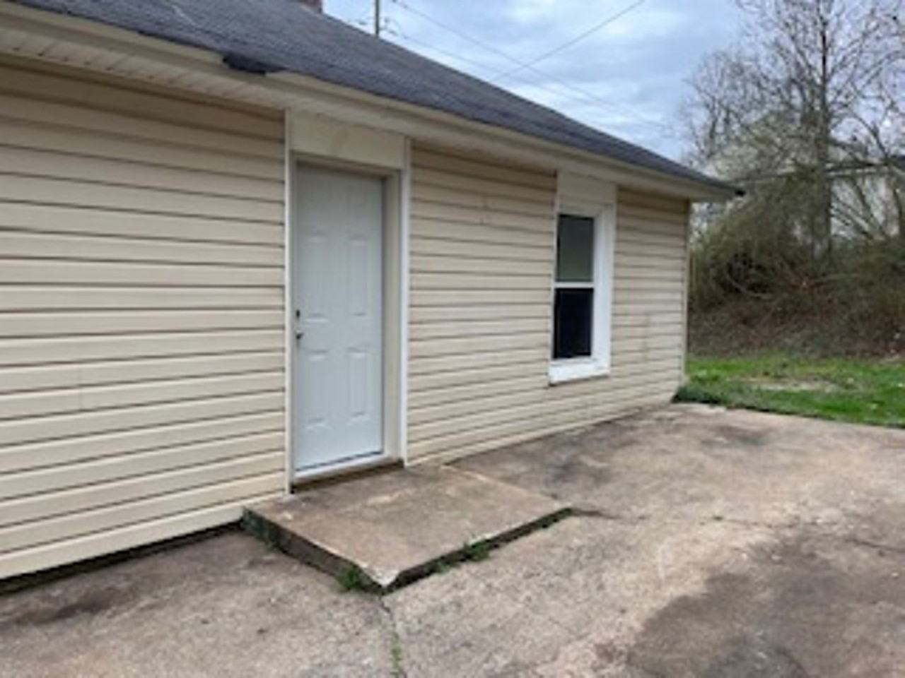 7 Chestnut St - Photo 3 of 10