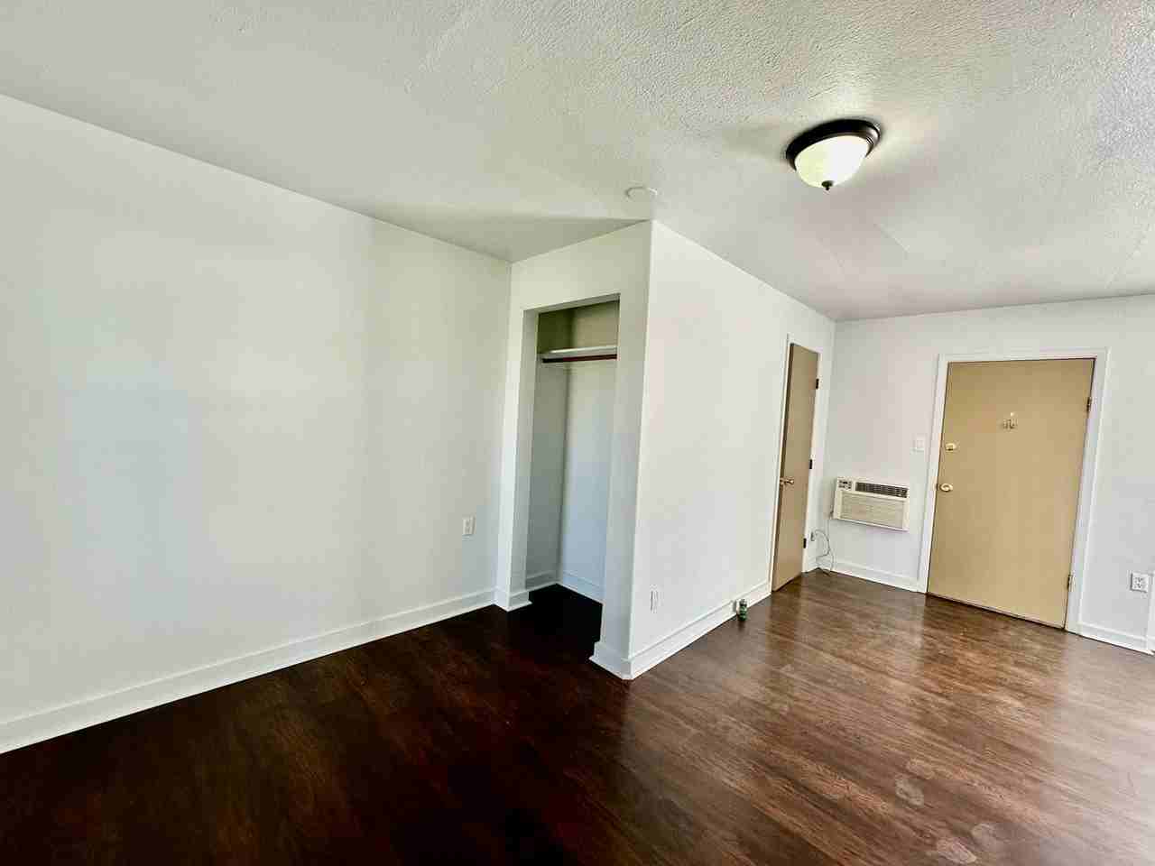 1 Orange Cir - Photo 3 of 5