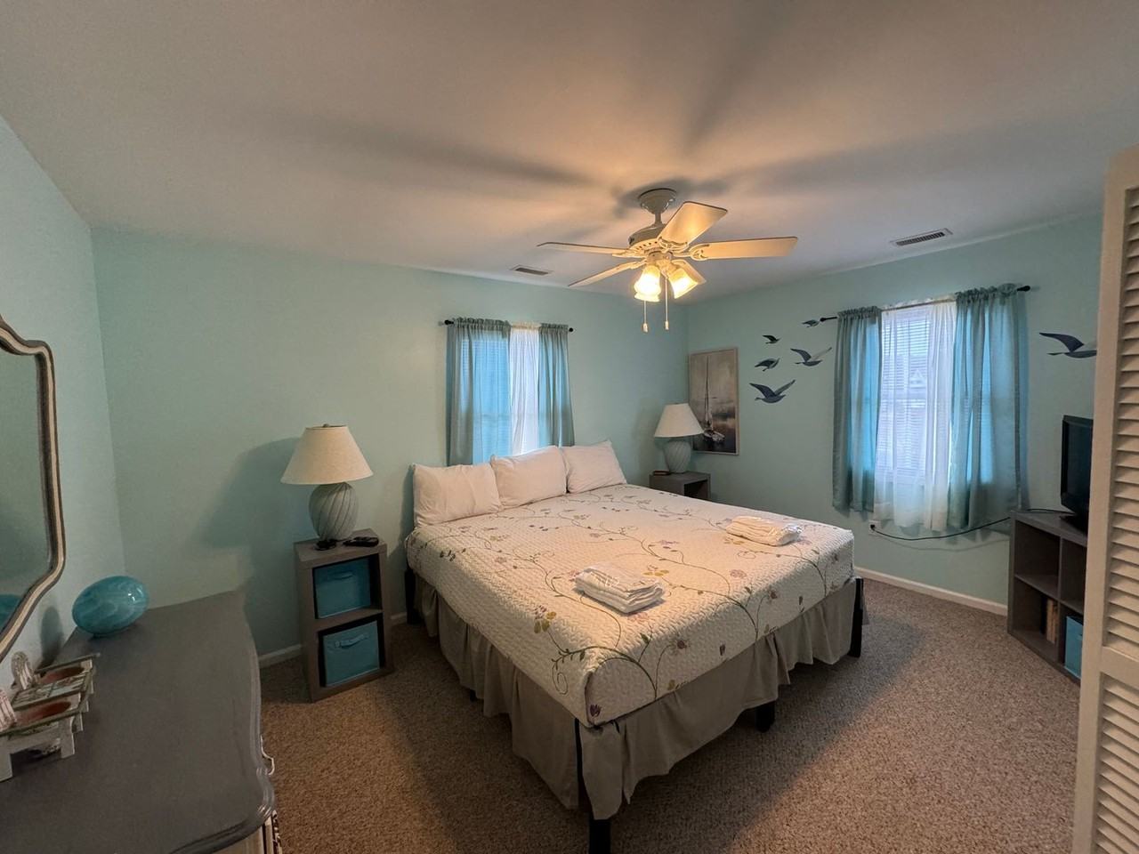 203 Soundview Dr - Photo 7 of 15