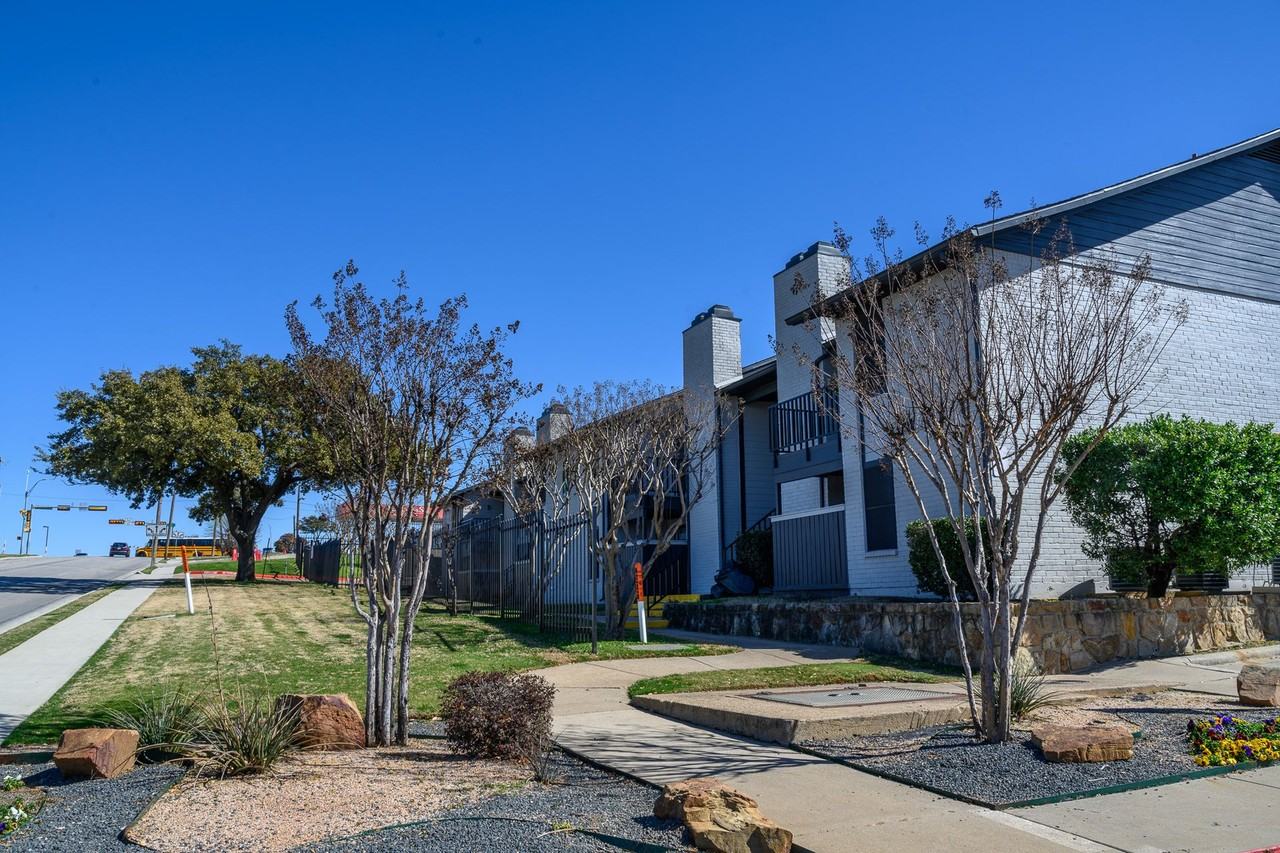 The Chandler - Photo 5 of 50