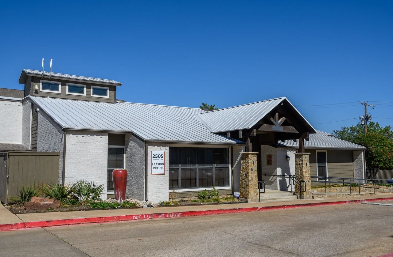 The Landry - Photo 2 of 21