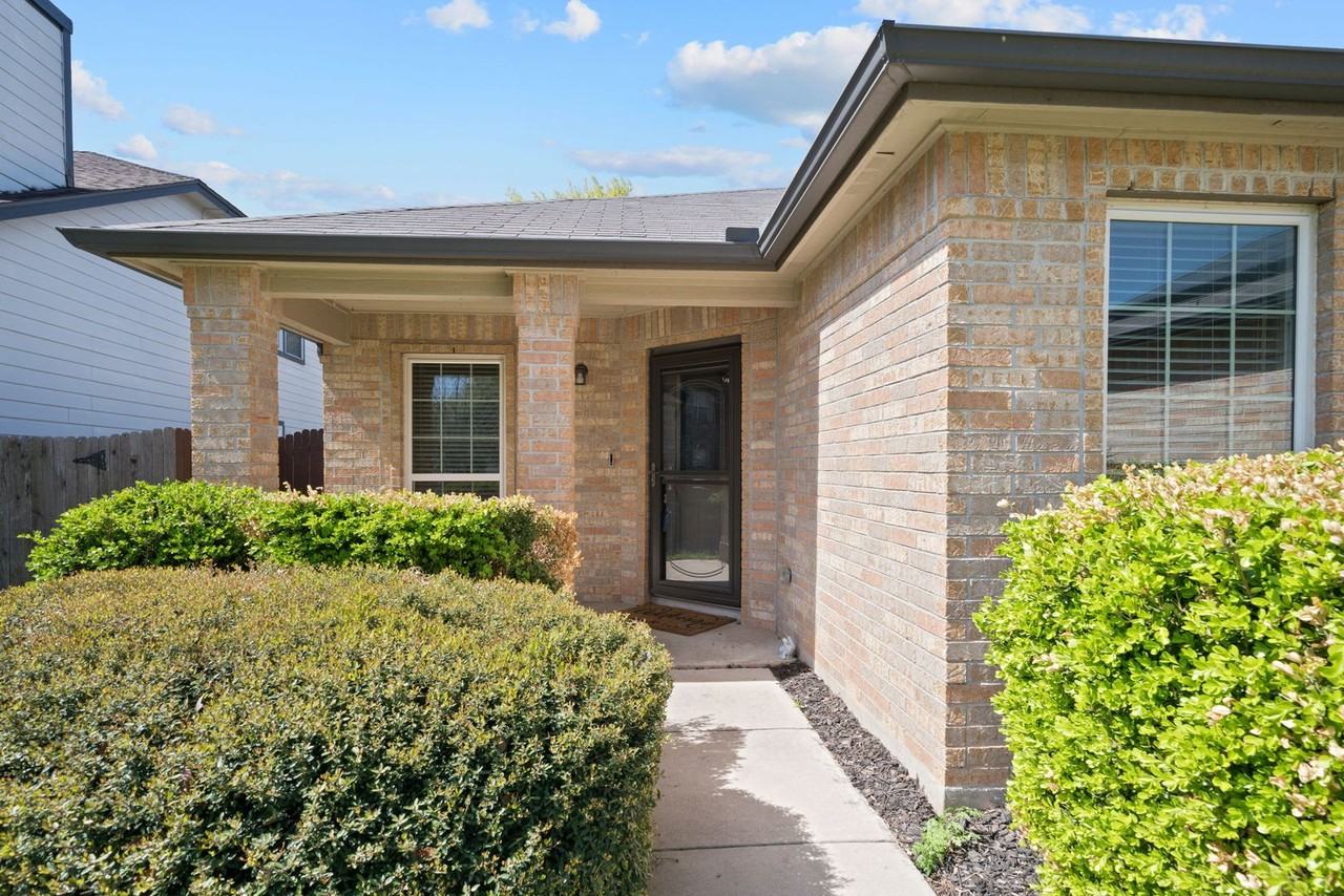 15311 Spring Rock - Photo 2 of 25