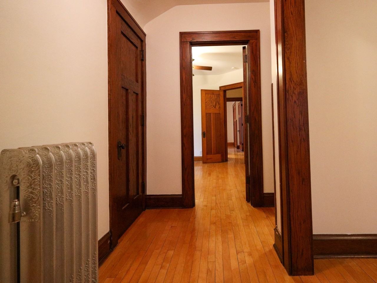 1036 Spaight St Unit 1 - Photo 3 of 38