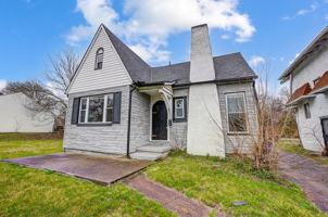 featured image of 4521 Greenleaf Dr