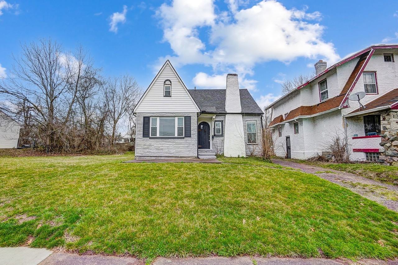 4521 Greenleaf Dr - Photo 2 of 26